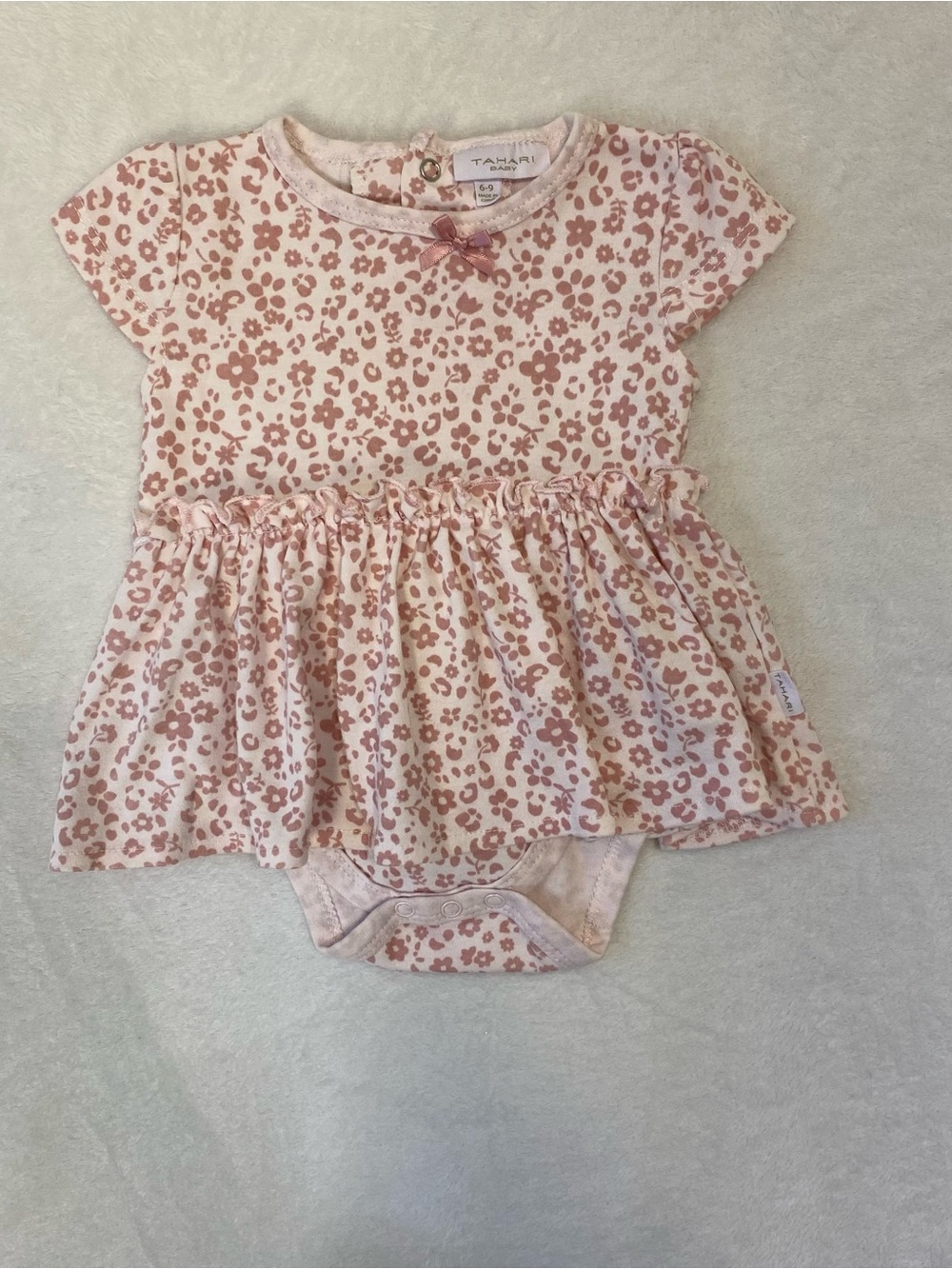 Tahari Baby Pink Cheetah Skirt Onesie Size 6-9 months